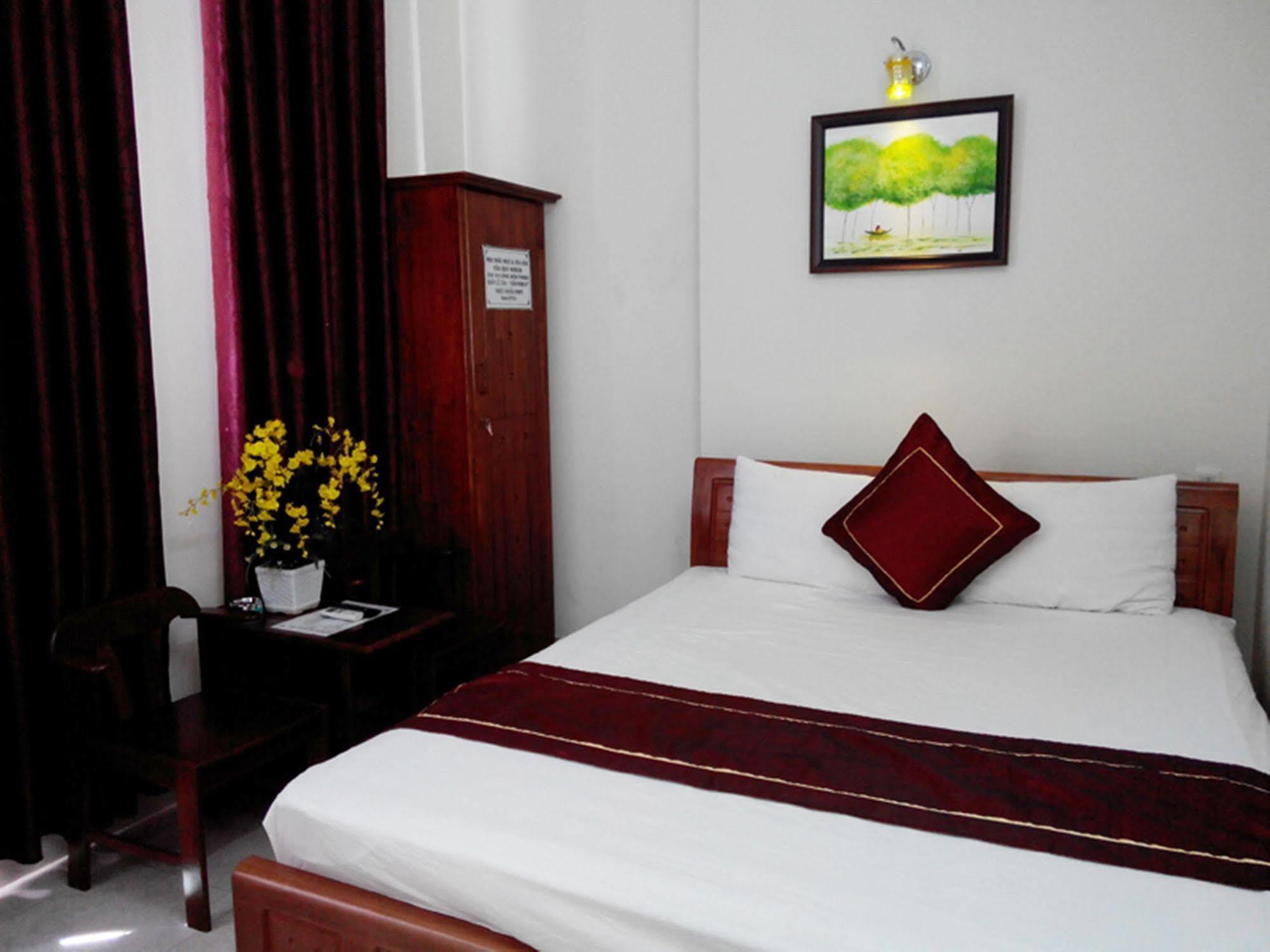 Hung Phat Hotel Da Nang Exterior photo