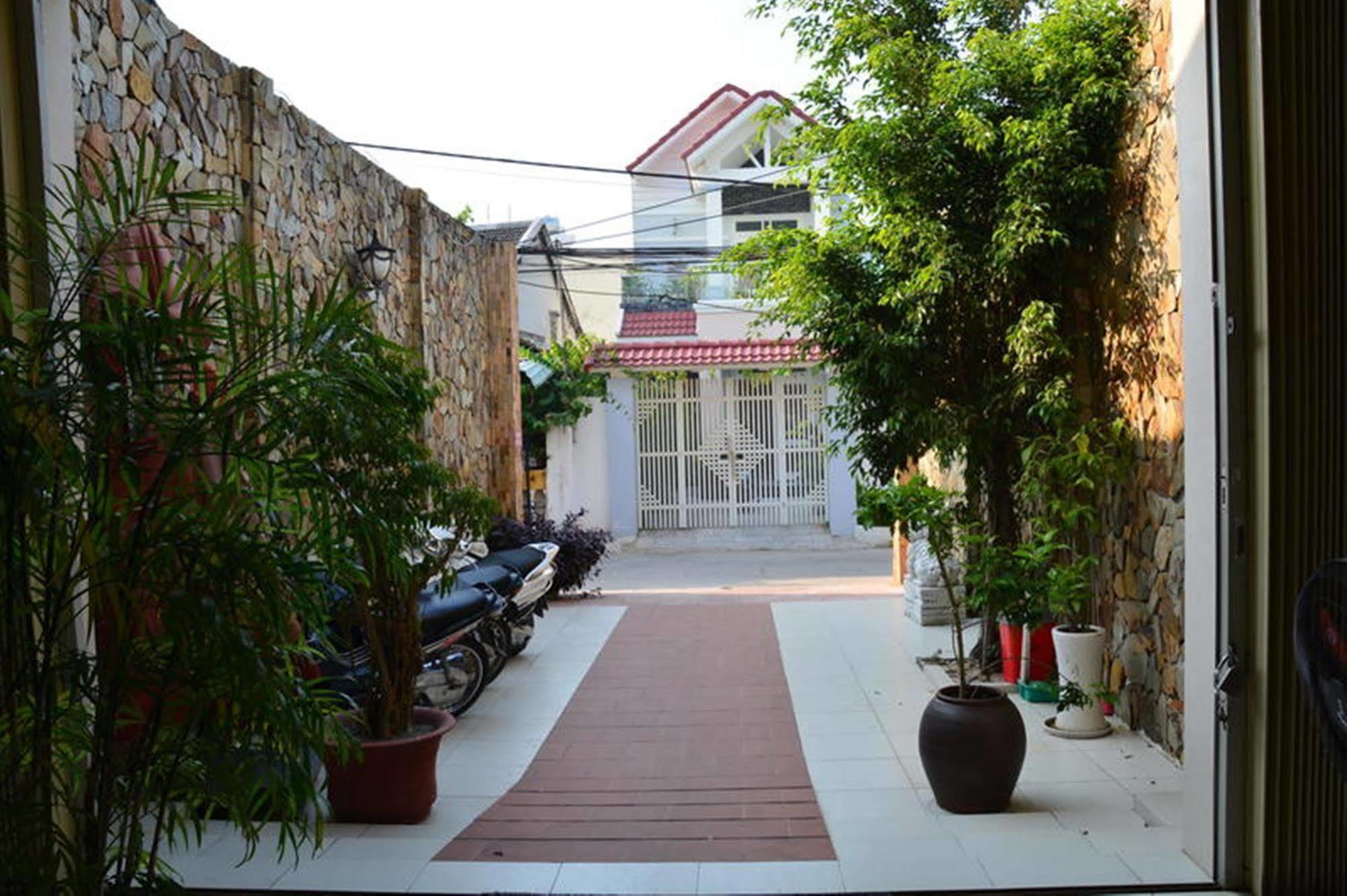 Hung Phat Hotel Da Nang Exterior photo