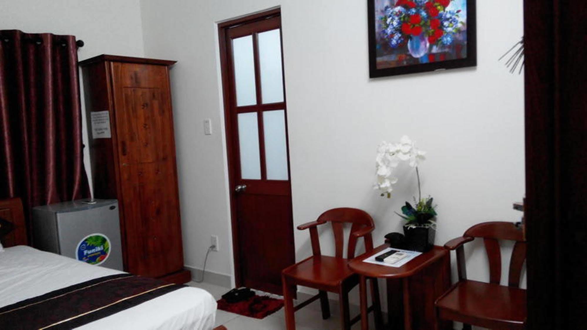 Hung Phat Hotel Da Nang Exterior photo