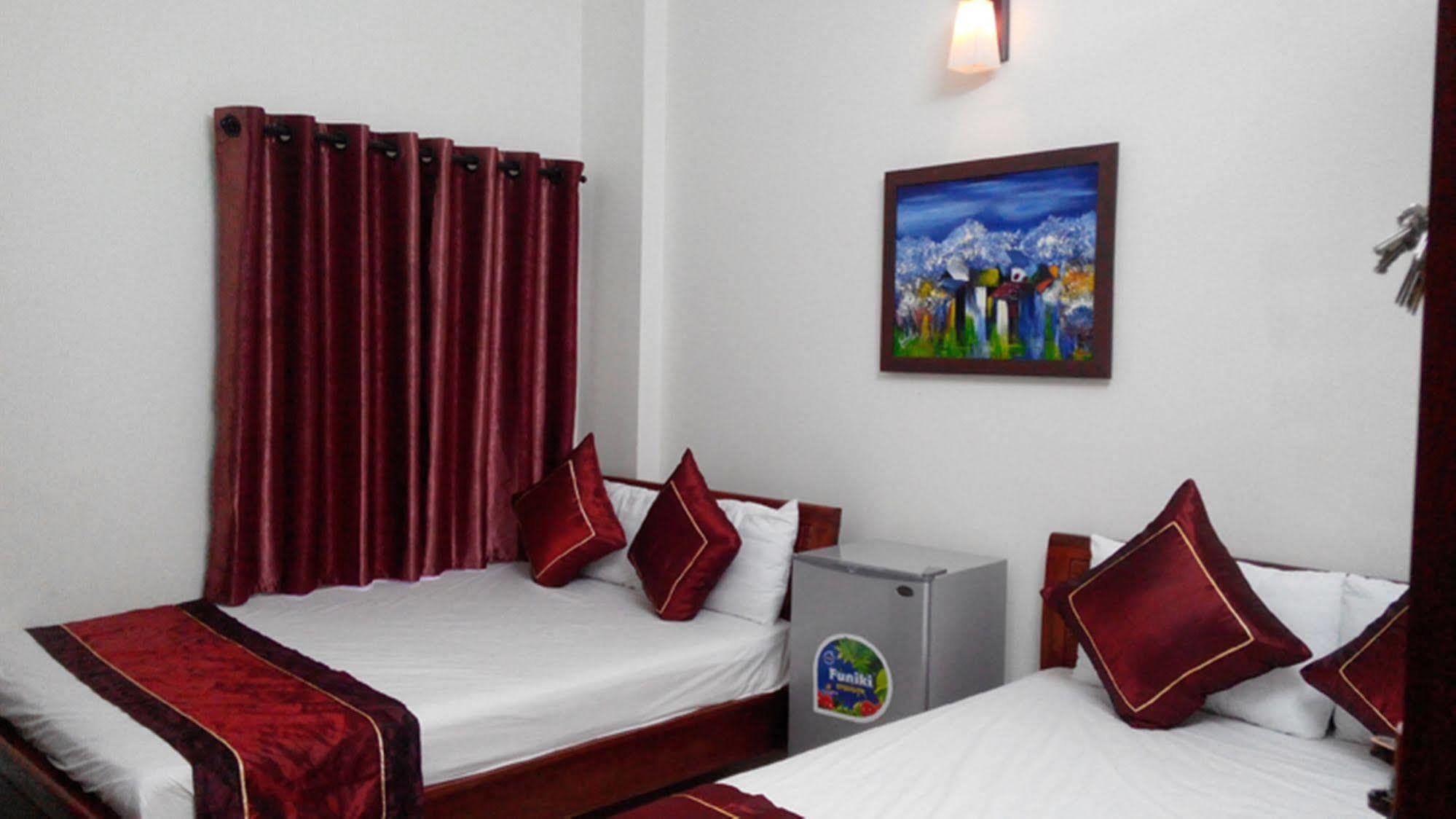 Hung Phat Hotel Da Nang Exterior photo