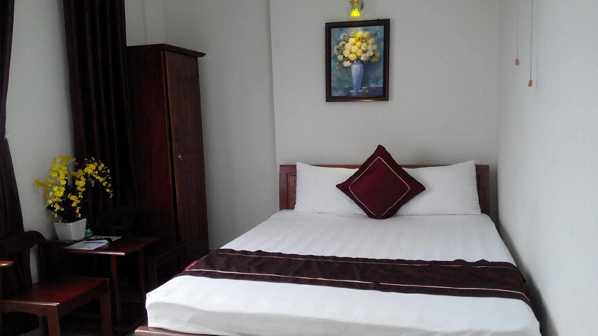 Hung Phat Hotel Da Nang Exterior photo